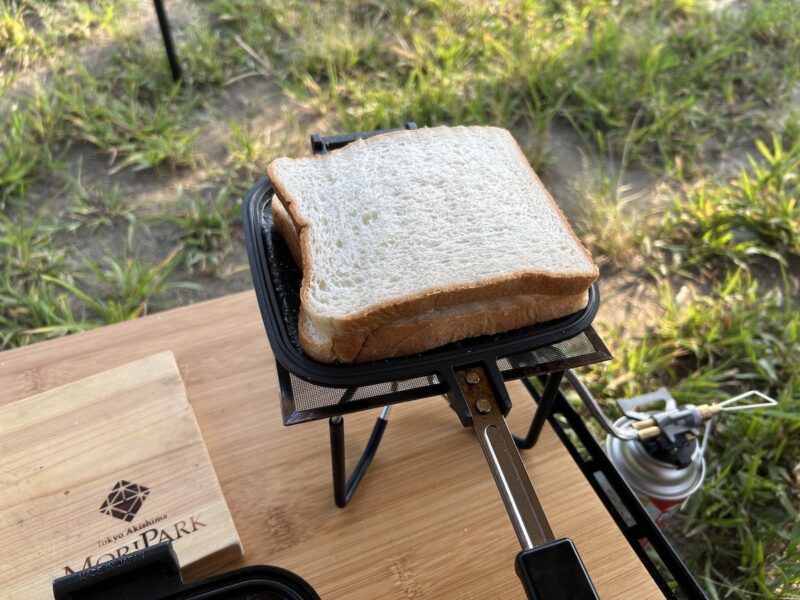 『ツナチーズホットサンド』の作り方6